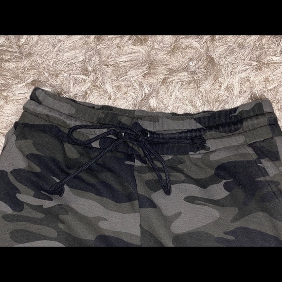 New!! Army pattern. Light green and dark green. - Picture 6 of 8